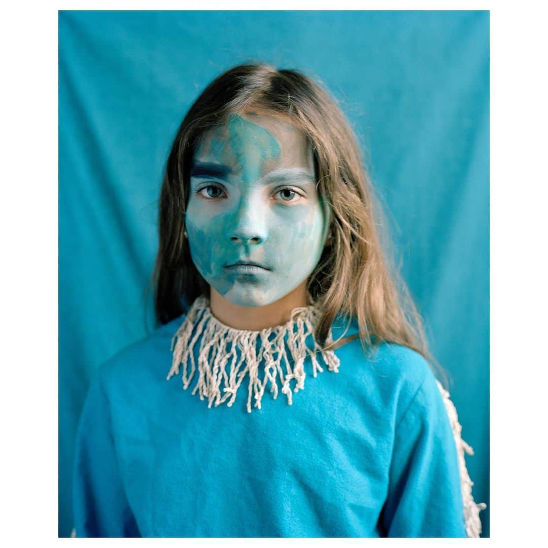 Elena Rendinaさんのインスタグラム写真 - (Elena RendinaInstagram)「🩵 Eva 🩵  portrait of my sister, 2008  Blue Picasso 🩵」11月13日 23時02分 - elenarendinastudio