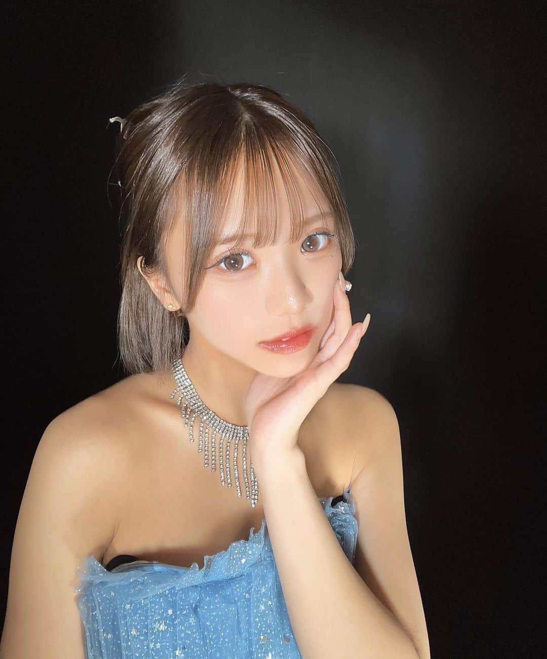 みつきなんだよねのインスタグラム：「企画で可愛い衣装着たんだあ！！🥹 めっちゃテンション上がった(笑)💛」