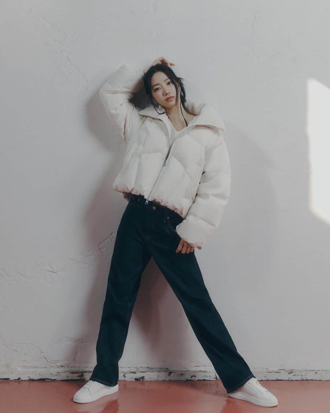 Calvin Kleinのインスタグラム：「The @zuhazana silhouette. Posed in bold fall outerwear.  By @jin10_lim.」