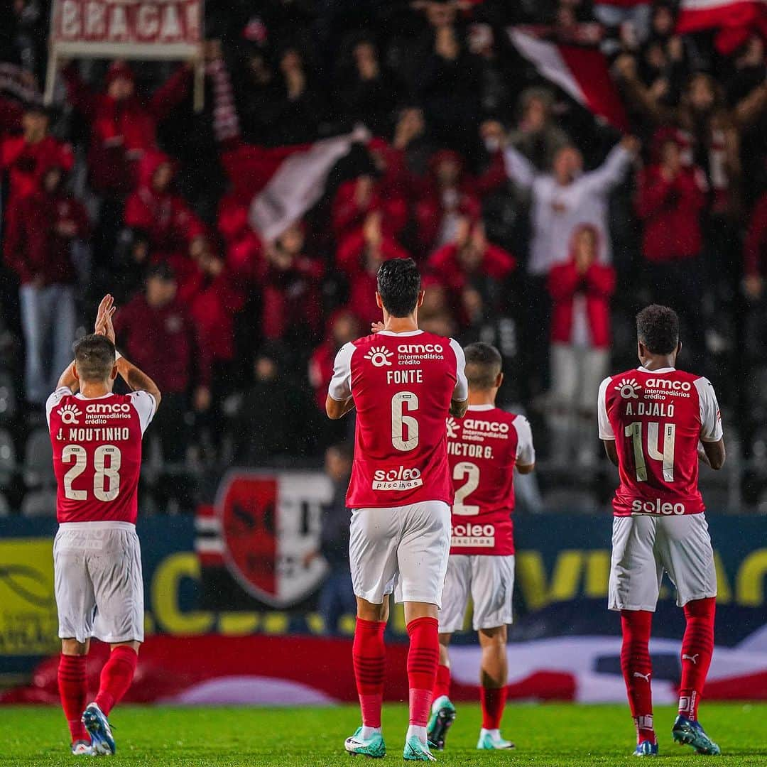 ジョゼ・フォンテのインスタグラム：「Braga ❤️💥 Vitória importante   Obrigado aos adeptos pelo apoio」