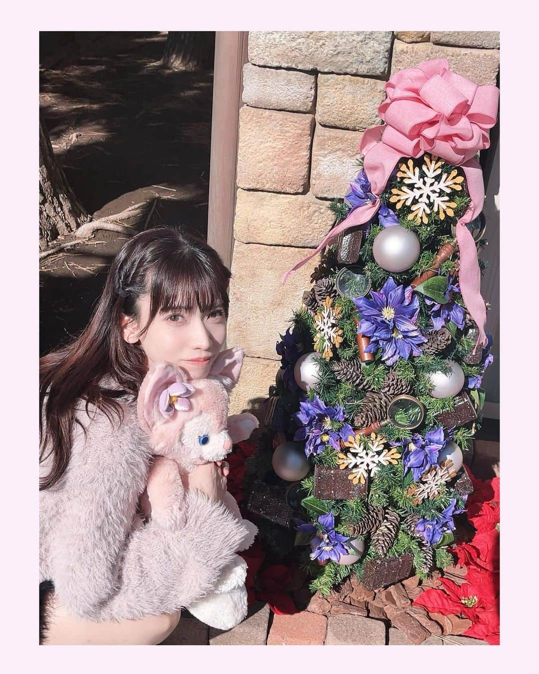 社本悠のインスタグラム：「⁡ ⁡ - - - - - - - - - - - - - - - - - - - - -♡ ⁡ ⁡ インスタ投稿一日遅れちゃったけど ⁡ 昨日お誕生日を無事に迎えました〜🎂✨ ⁡ お祝いのお言葉、XやInstagramのメッセージで沢山頂き嬉しかったです…💐 お返事は出来なくとも、ぜんぶ、ぜんぶ大切に読ませていただきました…！ ありがとうございます🌼 ⁡ お誕生日がお揃いの、大切な2人にも 沢山お祝い、イラストなど送ってくださったみなさんも本当にありがとうございます✨✨🩷❤️ ⁡ 毎年一緒にお祝いしていただけて幸せものです✨ ⁡ そして、いつもお世話になってる方々にもラインやXでお祝いいただいて幸せです〜💐 ⁡ 私は本当に、私のことを好きでいてくれて応援してくださっているみなさまと、そして事務所のみなさま、作品というご縁でつながったキャスト、メンバー、スタッフのみなさま、、、 ⁡ 温かくて優しい方々に支えられて毎日楽しく生きております🌼🌼ありがとうございます！ ⁡ そんなみなさまに恩返しをしていくためにも、 またひとつひとつの出逢いを大切に 作品と、キャラクターと、お芝居と向き合って ひたむきに精進していきます💐 ⁡ 自分の名前の「悠」は、「悠々自適」という四字熟語からきている(確か)そうで、 ⁡ ⁡ ゆうゆう-じてき【悠悠自適】 ⁡ のんびりと心静かに、思うまま過ごすこと。▽「悠悠」はゆったりと落ち着いたさま。「自適」は自分の思うままに楽しむこと。 ⁡ なんだそうです💭💭 ⁡ ⁡ 私らしく、のんびり、思うままに、 私のペースで、真摯に、吸収することは恐れず、 ⁡ ご縁を大切にお芝居していけたらなぁと思います✨ ⁡ 今の私は、このお仕事を始めた頃よりずっとずっと、お芝居が楽しくて、もっと沢山の人、だけじゃなく、いろんな生き物を、いろんな心を演じたい！と思えています。 ⁡ それってとっても幸せなんだなぁ… ⁡ みなさんからのあったかい言葉やお手紙に日々励まされて、 時には「感謝を伝えられる、返していける機会がまだまだ少なくてごめんね」とネガティブな自分もこんにちはしたりしますが……笑🥲 ⁡ 信じて見守っていてくださる方々にもっと声を、お芝居を届けていきたいので ネガティブな自分も愛してあげながら、そんな自分に負けないように前向きな気持ちで恩返しできたら良いなぁと思います🌼 ⁡ どうかこれからも、 好きでいてもらえるように、さらに知ってもっと好きになってもらえるように、 ⁡ 悠々自適にいきていきま〜す🌼 ⁡ そんな私をずっとよろしくお願いします💐！ ⁡」