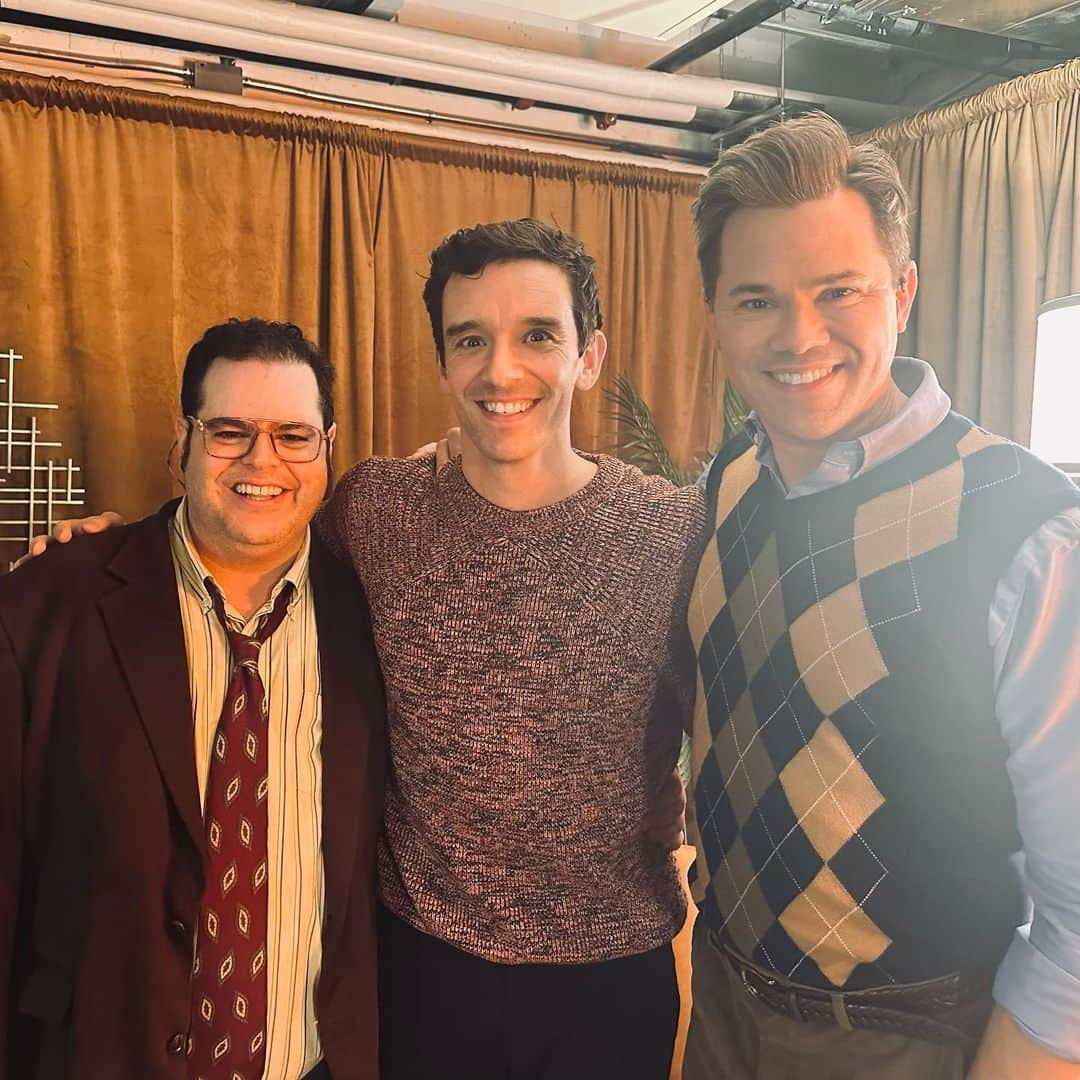 アンドリュー・ラネルズさんのインスタグラム写真 - (アンドリュー・ラネルズInstagram)「We had some big fun in Schlimmer yesterday! Spamalot’s Ethan Slater AND Michael Urie! Two great guys to eat dreams with. Plus Ariana Grande! It was a perfect Sunday. Go see Spamalot! 🧡🧡🧡」11月14日 0時09分 - andrewrannells