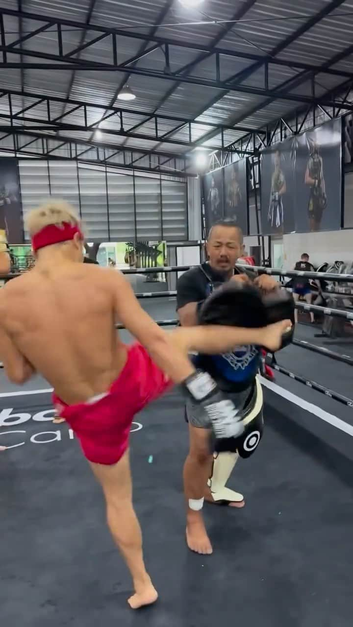 武尊のインスタグラム：「Staying sharp 🔥👊 Who would be the perfect opponent for Takeru in his ONE debut? @k1takeru⁠ ⁠ #ONEChampionship #MartialArts #Kickboxing」