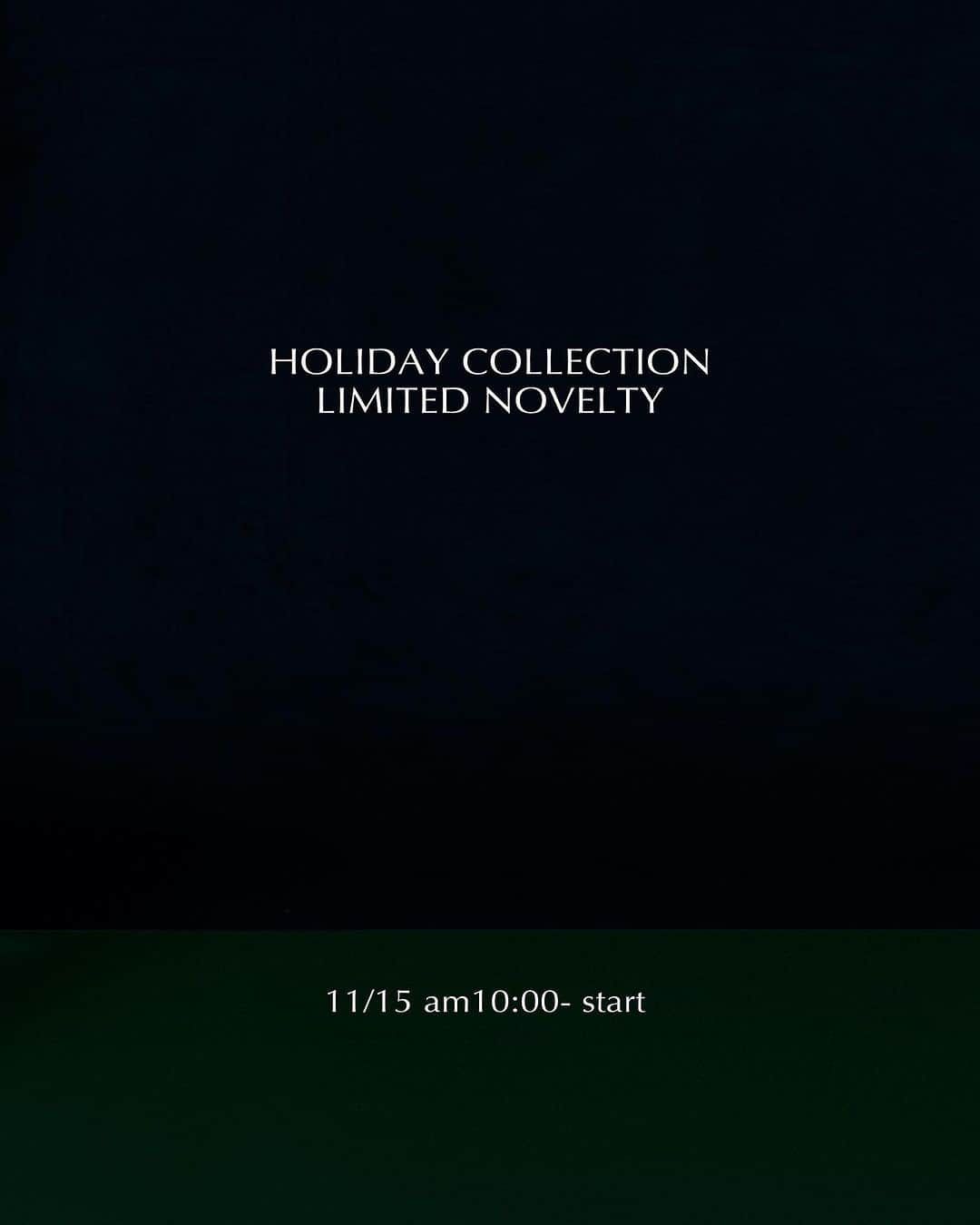 のインスタグラム：「HOLIDAY COLLECTION -limited novelty- ____  年に一度のホリデーコレクション。  この時期に、いつも RIM.ARK をご愛顧いただいている皆様に限定的なアイテムをご用意し、ワクワクをお届けしたくこちらのトートバッグを製作しました。  口部分のゴムパーツと中央部分のリボンを絞ることによってバッグの形を変形させることができ、様々な形をお楽みいただけます。  トートバッグといえばサブバッグの印象が強いですが、こちらをカジュアルなコーデのメインバッグとしても使用できるよう見た目にも拘り、中綿を入れてフカフカの温かみのある素材にしました。  ニットやウールアウターのときでもサラッと持てるような生地です。 リボンは深いグリーンカラーにキラキラのラメが散りばめられています。 _____  (NOVELTY) Holiday tote BEG / BLK  _____  ノベルティは、11月15日(水)〜発売予定のHOLIDAY COLLECTION アイテムをRIM.ARK直営店、RIM.ARK ONLINE、SHEL'TTER WEB STOREにてご購入いただいたお客様に限り、1注文につき1 点先着でプレゼントさせていただきます。  ※数に限りがございますので無くなり次第終了となります。 ※1回のご注文につき、「Holiday tote」1点限りとなります。 ※両カラー在庫があるときのみカラー選択可能となります。 どちらかのカラーが終了した時点で自動的に在庫があるカラーのみの選択になります。ご了承ください ※今回のノベルティフェアは直営店、RIM.ARK ONLINE、 SHEL'TTER WEB STOREにて実施いたします。  ____  RIM.ARK online shel'tter web store  銀座三越店　03-3538-3568 新宿ルミネ2店　03-6911-2585 名古屋高島屋店　052-566-3633 阪急うめだ店　06-6313-0587 福岡VIORO店　092-707-0673  ※各店舗のノベルティについては、それぞれ店舗までお問い合わせくださいませ。  ____  詳しくはRIM.ARK ONLINEまで  #RIMARK#リムアーク」