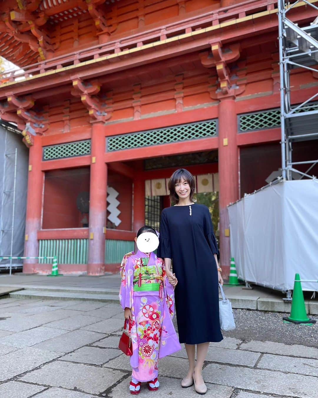 長澤奈央さんのインスタグラム写真 - (長澤奈央Instagram)「娘の七五三👘 着付けした後は苦しい、早く脱ぎたいと言っていたけど最後までニコニコで頑張ってくれました。 これからも伸び伸びと健やかに成長してほしいです。 #七五三」11月14日 10時41分 - nagasawana_official