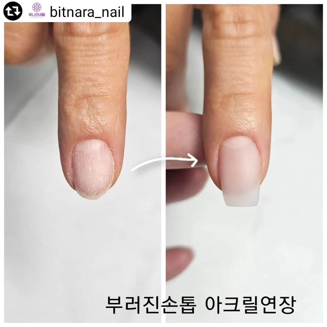 엘루씨 네일살롱のインスタグラム：「. 아크릴의 용도중 부러진 손톱고치기  깜쪽같습니다^^  굿!  #리그램 - @bitnara_nail by @get_regrammer 마곡빛나라네일⠀ ⠀ 💜무제한아트 59,000⠀ 💜네일팁연장 69,000⠀ 💜프리미엄파츠아트 79,000~ 💜아크릴시술 이벤트 중 ⠀⠀ ✨️한번오면 단골되는 빛나라네일✨️ 홍대에서 마곡으로 이전 오픈⠀ ⠀ ✔️기존에 하고 싶던 아트들 하고 싶은거 다해⠀ 무제한아트 5.9만(과도한스톤,스킬제외)⠀ 아트 사진 파츠 없을시 보유파츠 대체 ⠀ ✔️손톱연장 6.9만💅(빠르고튼튼하고예쁘게)⠀  ✔️아크릴시술 전문 물어뜯는손톱연장 문제성손발톱  아크릴연장 ⠀⠀ ♡⑅*ॱ˖•. ·͙*̩̩͙˚̩̥̩̥*̩̩̥͙·̩̩̥͙*̩̩̥͙˚̩̥̩̥*̩̩͙‧͙ .•˖ॱ*⑅♡♡⑅*ॱ˖•. ·͙*̩̩͙˚̩̥̩̥*̩̩̥͙·̩̩̥͙*̩̩̥͙˚̩̥̩̥*̩̩͙‧͙ .•˖ॱ*⑅♡⠀ ⠀ ⠀ 💕빛나라네일💕⠀⠀ ◇습식케어 드릴케어 굳은살제거 오버레이시술포함 ◇10년이상 경력원장 친절 꼼꼼 시술⠀⠀ ◇손톱손상 없이 1년내내 젤네일을 할수 있는 건강한 시술을 지향합니다⠀⠀ ⠀⠀ ♡⑅*ॱ˖•. ·͙*̩̩͙˚̩̥̩̥*̩̩̥͙·̩̩̥͙*̩̩̥͙˚̩̥̩̥*̩̩͙‧͙ .•˖ॱ*⑅♡♡⑅*ॱ˖•. ·͙*̩̩͙˚̩̥̩̥*̩̩̥͙·̩̩̥͙*̩̩̥͙˚̩̥̩̥*̩̩͙‧͙ .•˖ॱ*⑅♡⠀ ⠀ ⠀⠀ 💘예약문의💘⠀⠀ 프로필 상단 링크 클릭후 카톡문의 주세요⠀ 당일예약도 가능합니다.⠀⠀ ⠀ ⠀ #마곡네일 #마곡네일샵 #빛나라네일 #이달의아트 #습식케어 #드릴케어 #유지력좋은네일 #이달의네일 #에어젤 #물어뜯는손톱 #무제한아트 #화려한네일 #발산네일 #발산역네일 #김포네일 #마곡역네일 #웨딩네일 #등촌네일 #가양동네일 #수명산네일 #아크릴연장 #마곡무제한아트 #아크릴연장 #손톱연장 #손톱연장이벤트 #네일연장⠀」