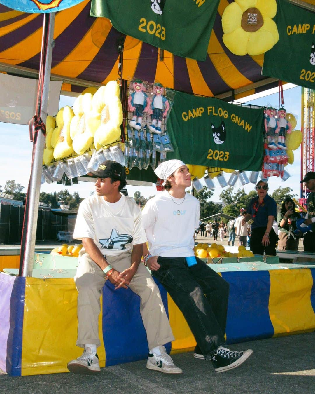 converseさんのインスタグラム写真 - (converseInstagram)「A round of applause for @campfloggnaw day 2 👏 Swipe for the looks we loved. 📸 by @andrewgennusa」11月14日 1時58分 - converse