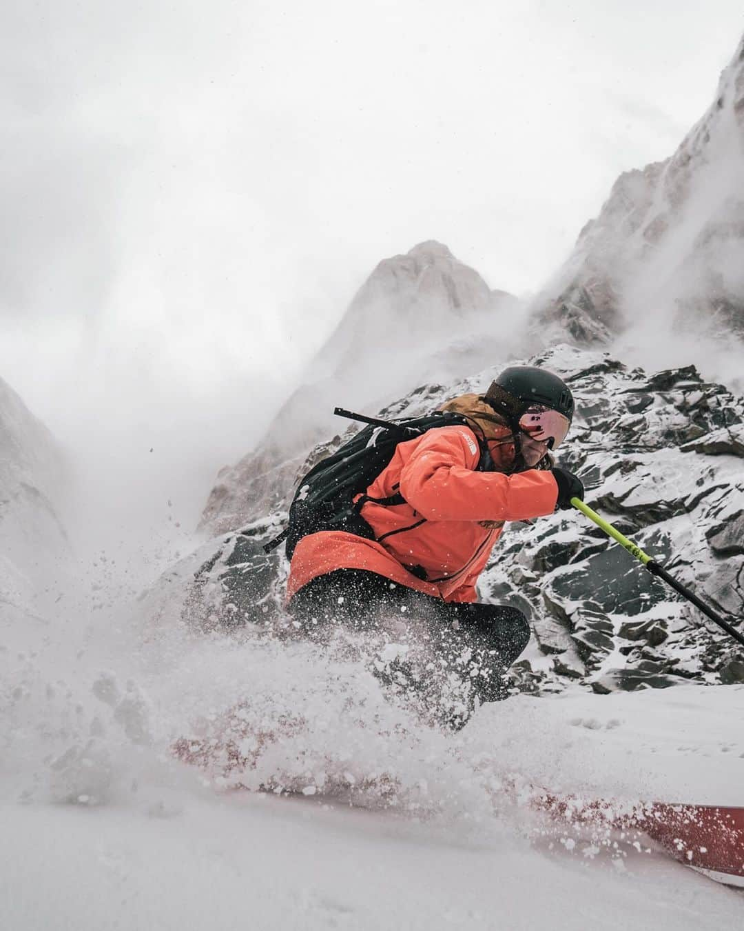 ザ・ノースフェイスさんのインスタグラム写真 - (ザ・ノースフェイスInstagram)「The Summit Stimson FUTURELIGHT Jacket, tested in the highest places with The North Face Athlete @christinalusti  📸: @_drew_smith_」11月14日 2時01分 - thenorthface