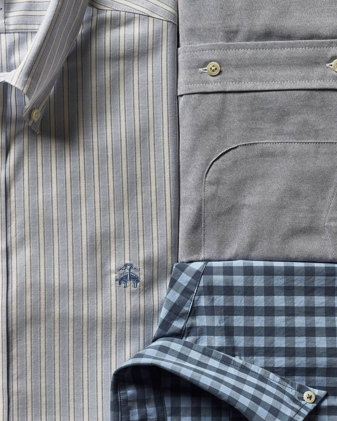 のインスタグラム：「It's Monday and you want to start the week strong. Which are you choosing? #BrooksBrothers #SportShirts」