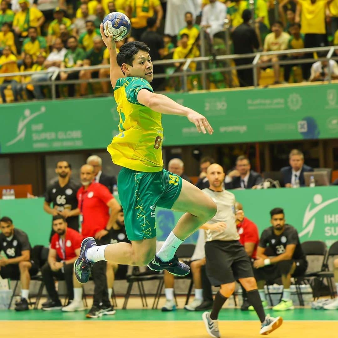 徳田新之介さんのインスタグラム写真 - (徳田新之介Instagram)「Super globe 2023 Amazing fans 🔰🇸🇦  #handball」11月14日 2時31分 - hawks4621