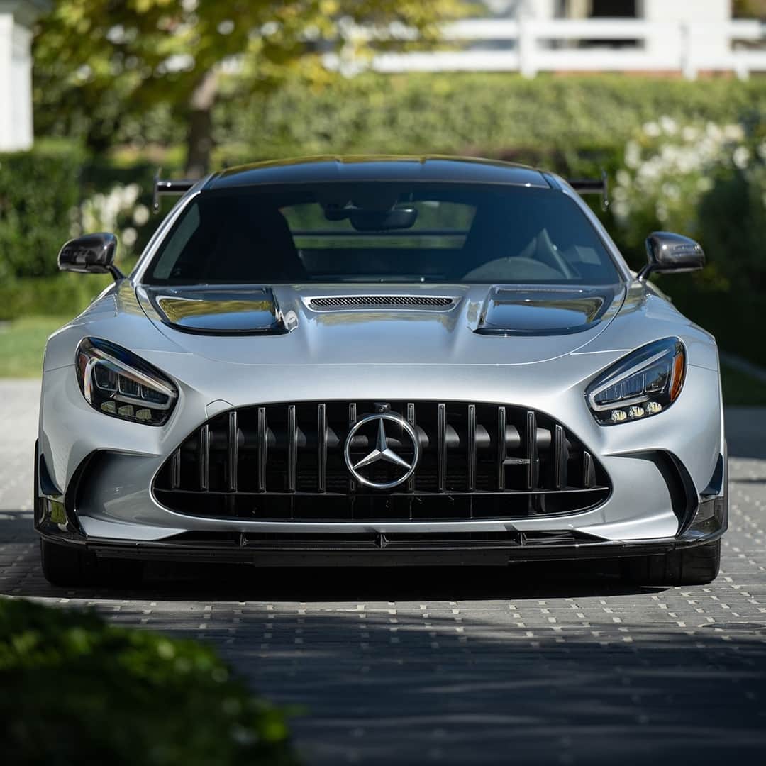 HYPEBEASTさんのインスタグラム写真 - (HYPEBEASTInstagram)「@hypedrive: @rmsothebys is set to auction off a rare @mercedesamg GT Black Series Project One Edition.⁠ ⁠ The 2020 Black Series variant in particular boasts 720 hp and 590 lb-ft of torque. Its exceptional performance, coupled with a well-balanced chassis and advanced aerodynamics, enabled it to set a record at the Nürburgring racetrack.⁠ ⁠ With only 40 units made, this Mercedes-AMG GT Black Series Project One Edition was only available to select customers, boasting a unique livery inspired by Mercedes-AMG’s Formula One racecar, incorporating the brand’s iconic three-pointed star in a striking pattern and teal accents reflecting its partnership with Petronas.⁠ ⁠ The supercar is expected to sell for anywhere between $650,000 to $800,000 USD, with bidding set to open on November 17.⁠ Photo: RM Sotheby's⁠」11月14日 2時50分 - hypebeast