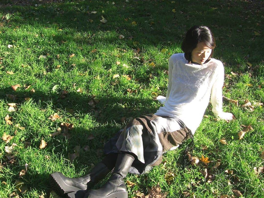 UNIFのインスタグラム：「Mimi in the Parker Boot, Mogu Sweater and Block Skirt」