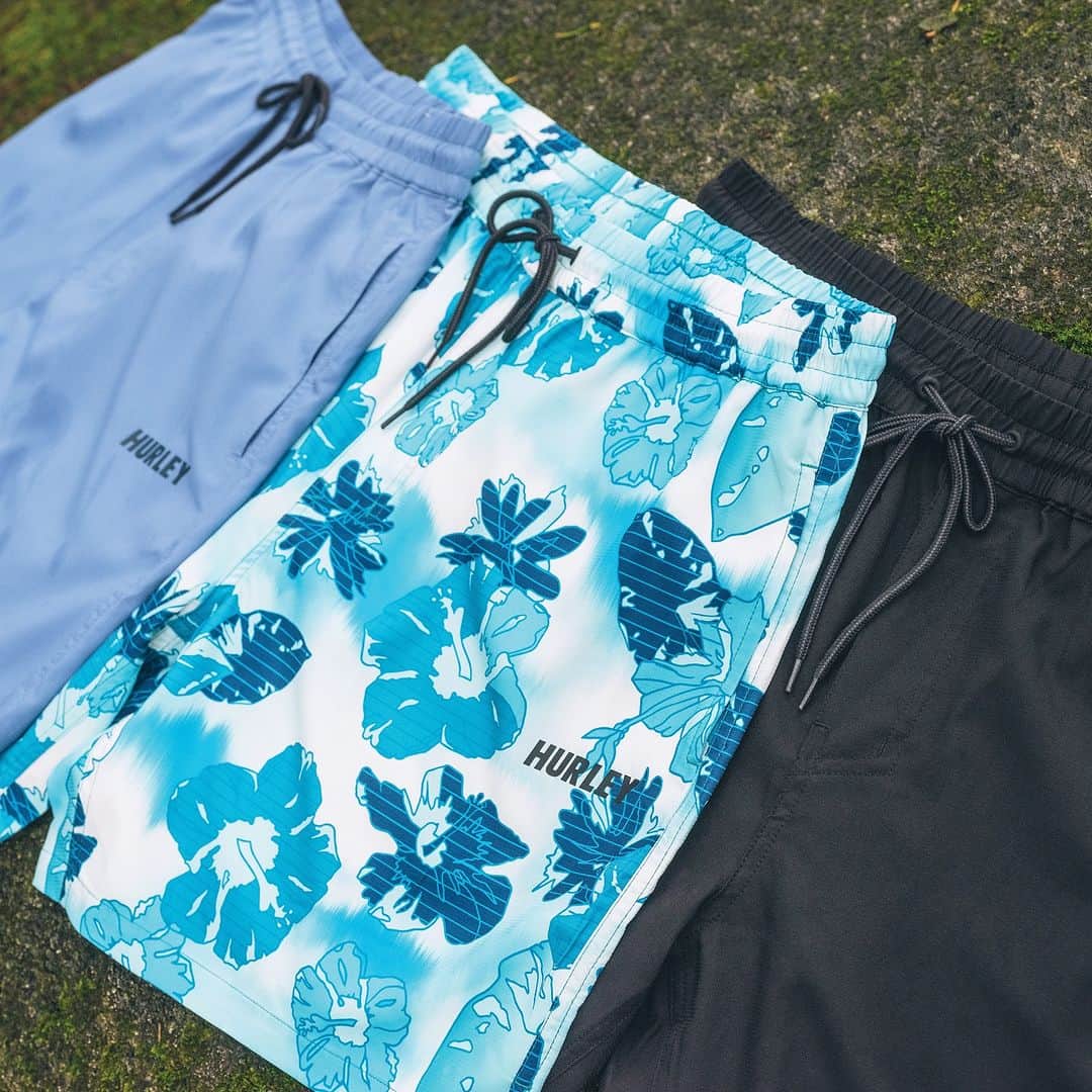 hurleyのインスタグラム：「A true do-it-all short, the Explore H2O-Dri Trek II Shorts are equipped with sweat-wicking fabric and a 17.5" outseam for a modern fit. Get out there at the link in bio 🌊」