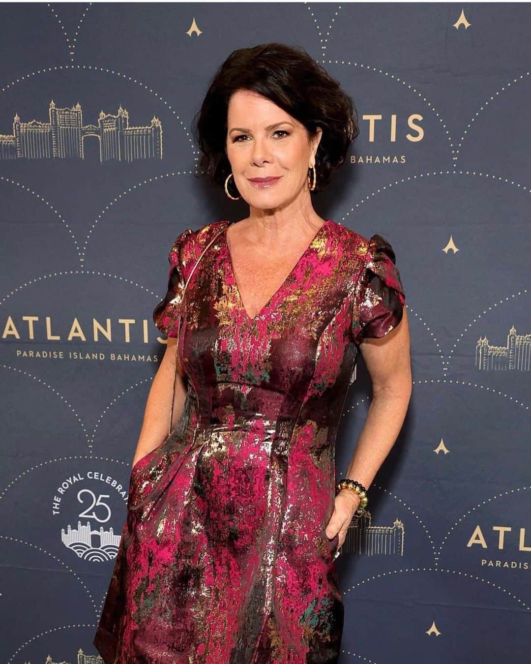 マーシャ・ゲイ・ハーデンのインスタグラム：「Happy 25th  anniversary to @Atlantisparadise island. Congratulations to the beautiful Audrey Oswald for helming 2 decades of enjoyment at this iconic family resort destination. Honored to participate in a beautiful weekend celebrating the culture and music of this very special Bahamian resort.  Congratulations to the delightful chef Michael White @Paranza. Chef Alon Shaya’s @Silan was fantastic, and of course- Nobu delivered!  But  watching @PeterCipotte & then @ceelogreen bring the house down was a treat. Not to mention the gospel brunch and  #bebewinans filling us w love and music.  The Bahamian people are the most gracious ever, &  It was beautiful to see so many happy children on the slides in the lazy river,! Also good to learn about the preservation programs you have here @atlantisbahamas. New friends!」