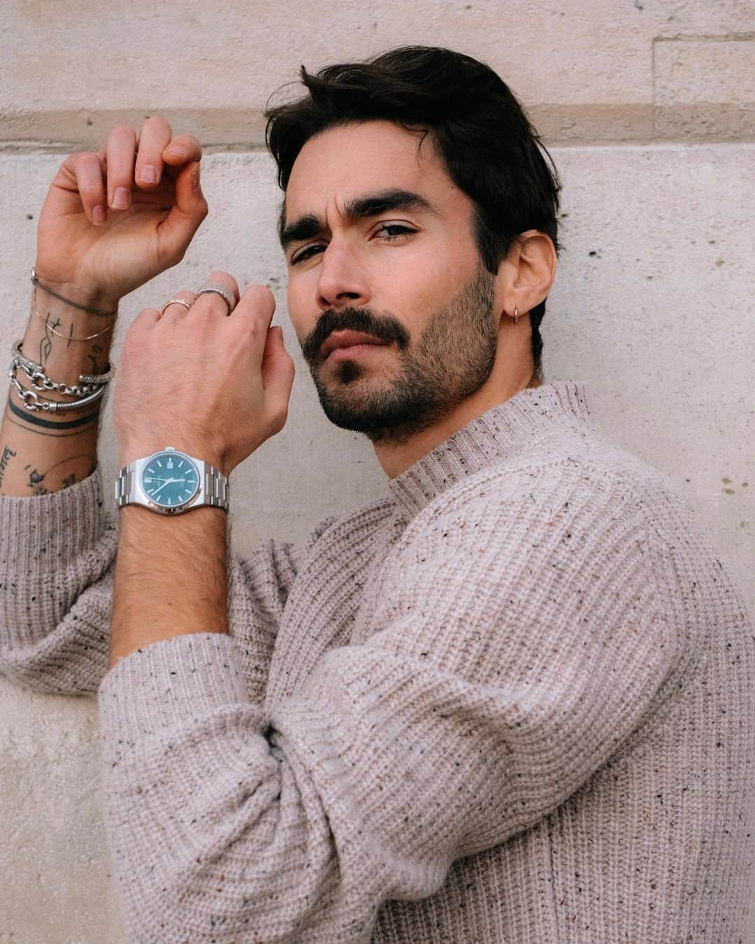 NICOLAS SIMOESのインスタグラム：「The perfect piece for winter 🌞 Proud to be one of the @festinafr SwissMade ambassador 😎 #publicité #festinawatch」