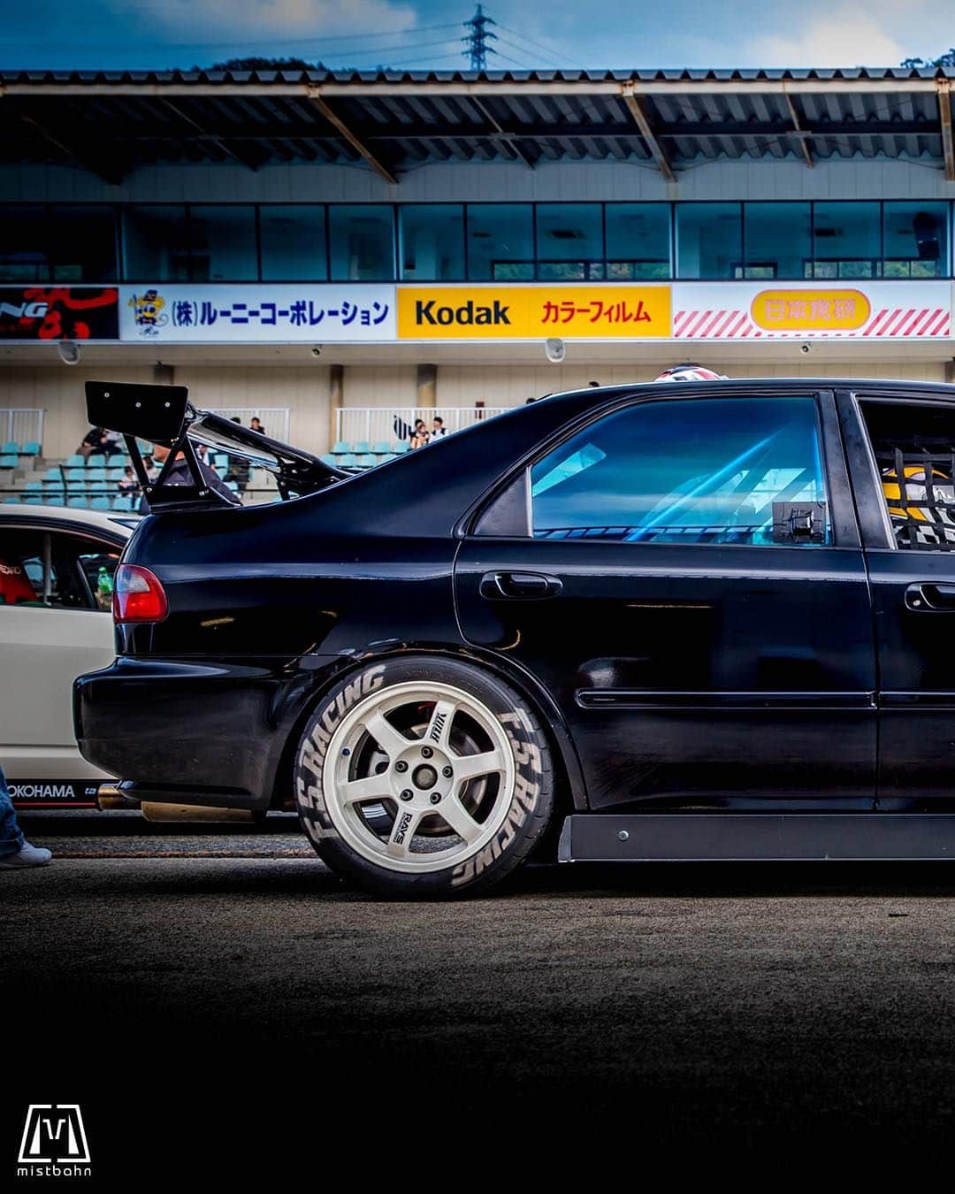 mistbahnのインスタグラム：「_ Flip Side Racing Honda EG9 CIVIC Ferio _ 🚗: @shonen092 📷: @mistbahn _ Shot on Oct-15 2023 🏁 "Circuit Festa ( @circuit_festa_west_japan )" "HONDA ONE MAKE RACE". Central Circuit (Hyogo Japan) _ JP) 2023年10月15日、セントラルサーキットで開催された「サーキットフェスタ ( @circuit_festa_west_japan )」内の「ホンダ・ワンメイク・レース」で撮影。 _ #circuitfesta #circuitfesta2023 #サーキットフェスタ #サーキットフェスタ2023 #hondaonemakerace #ホンダワンメイク #ホンダワンメイクレース #centralcircuit #セントラルサーキット #fsracing #flipsideracing  #civic #hondacivic #ferio #civicferio #ホンダシビック #シビック #eg8 #eg9 #egcivic  #フェリオ #シビックフェリオ #kanjo #kanjozoku #bseries #timeattack #timeattackjapan #hondasontrack #te37 #rays」