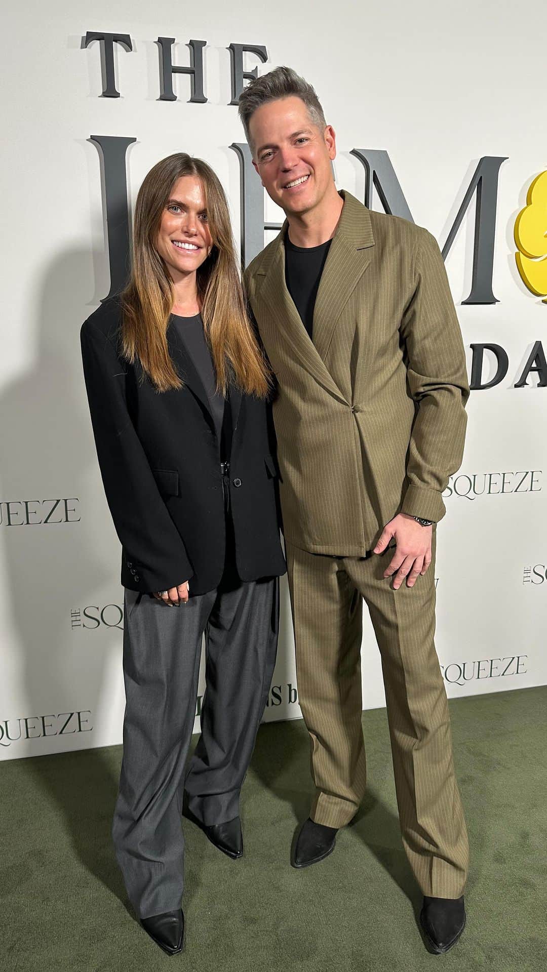 ジェイソン・ケネディのインスタグラム：「Last night was perfect - @taylorlautner & @taylautner, what you’ve created with the @lemonsbytay foundation is so needed and will help millions. Honored to help host and raise money so proper mental health care can be available for all. I wanna be an auctioneer when I get older and travel the country with my brother @patrickschwarzenegger. 🫂❤️」