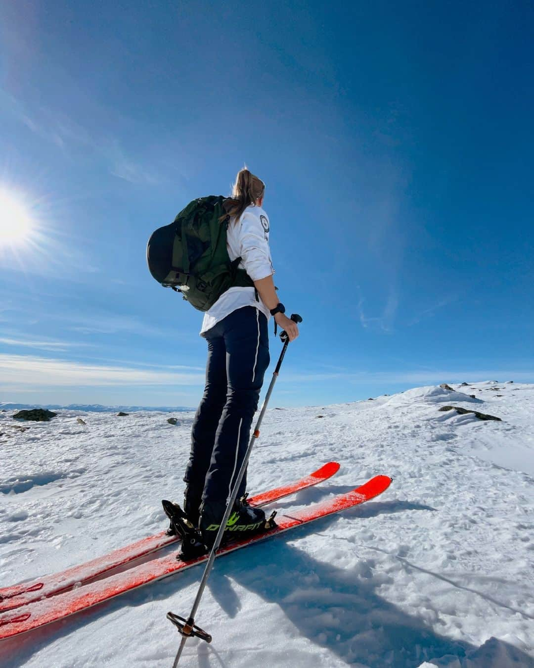 オスプレーさんのインスタグラム写真 - (オスプレーInstagram)「Time to get this snow on the road... 🎒☃️  #OspreyPacks」11月14日 7時08分 - ospreypacks