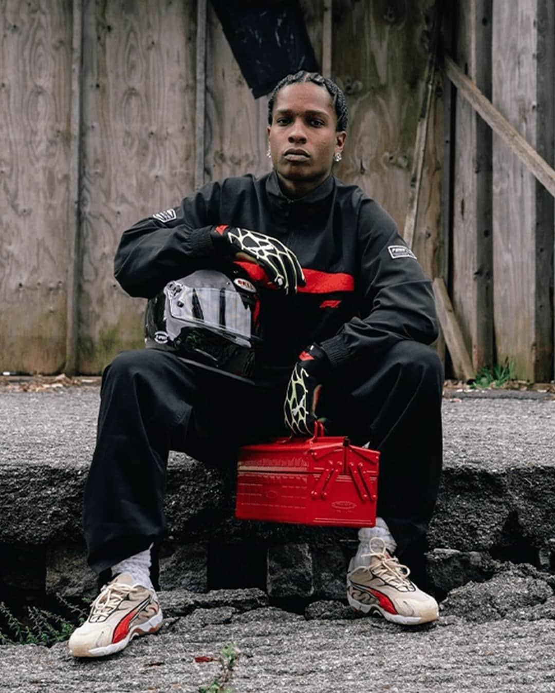 HYPEBEASTさんのインスタグラム写真 - (HYPEBEASTInstagram)「@pumamotorsport has finally revealed an extended look at A$AP Rocky’s first collection, dropping at a limited pop-up during the Las Vegas Grand Prix.⁠ ⁠ The images capture Rocky in action, seeing him hit the track in lightweight black tracksuits with bright red chest stripes. The artist gets intimate with a disheveled balaclava, clean zip-up hoodies, racing-inspired uniforms and more.⁠ ⁠ All items will be available at a collaborative pop-up this weekend in Las Vegas. Select styles will land on PUMA’s website on November 17.⁠ Photo: PUMA」11月14日 7時35分 - hypebeast