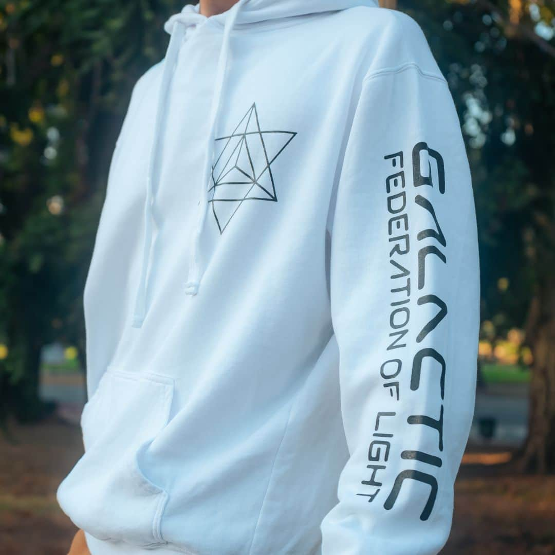 ジプシー05さんのインスタグラム写真 - (ジプシー05Instagram)「Our Merkaba Hoodie – more than just a garment, it's a symbol of spiritual connection and balance. 🌟✨ Crafted with intention, this hoodie features the sacred Merkaba symbol, representing unity and ascension. Our choice of 100% organic cotton reflects a commitment to both your comfort and the well-being of our planet. Elevate your style, embrace the spiritual journey. #consciousclothing #sacredgeometry #merkaba」11月14日 8時18分 - gfl.earth