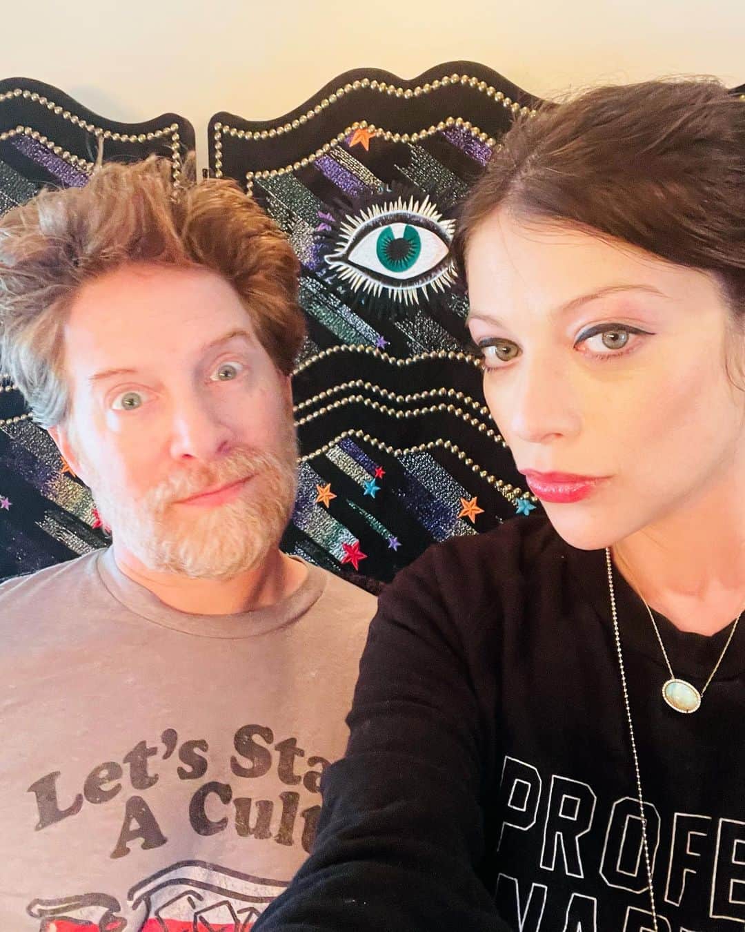 ミシェル・トラクテンバーグのインスタグラム：「Eye love me some @sethgreen! #buffy #reunion 🔮🎥💚🧟‍♀️」
