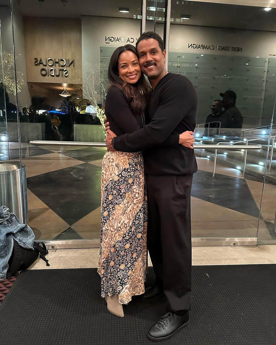 ロッチェル・エイツのインスタグラム：「Closing Night Of #ARaisintheSun. What an emotional ride! Everyone was absolutely phenomenal! Thank you for giving your ALL!!! @cj_lindsey777 #walterleeyounger ♥️」