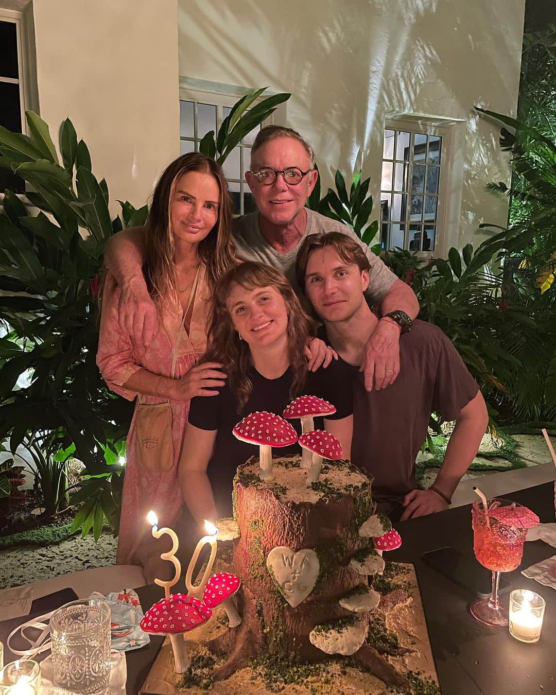 ガブリエル・アンウォーのインスタグラム：「My firstborn is 30!!! And expecting her first!!@willowxylia I am one very happy GG! (Grammy Gabrielle) Loving you Willow & Christian. @shareefmalnik @etcakes_bakery」