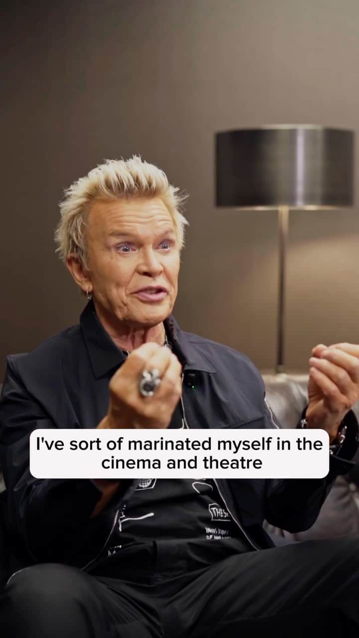 ビリー・アイドルのインスタグラム：「Cinema has always meant a lot to me and has influenced my creative process my entire life. I’m thrilled to share ‘Billy Idol: State Line’ on the big screen this week with my fans! 👊🏼Use bio links for theater showtimes and tickets. 🍿」