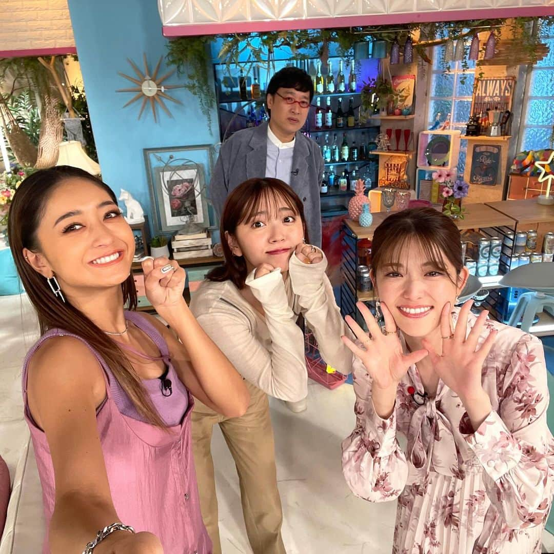 あざとくて何が悪いの？（テレビ朝日公式）さんのインスタグラム写真 - (あざとくて何が悪いの？（テレビ朝日公式）Instagram)「11/16(木)深夜0時45分〜 ※一部地域を除く #池田美優 #松村沙友理 🍎をゲストに迎え🎀 犬系男子🐶 猫系男子🐱の あざとテクの VTRを観ながら徹底討論!! みちょぱが犬系男子の実体験を赤裸々に…？🐶🤍 放送お見逃しなく!! 感想は… #あざとくて何が悪いの をつけてお願いします🌙」11月14日 19時25分 - azatoinsta