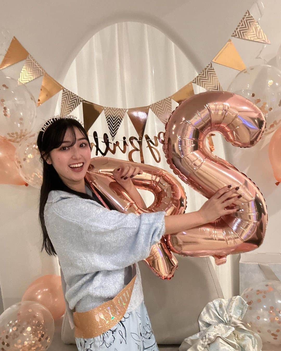 リサさんのインスタグラム写真 - (リサInstagram)「かわいいお友達の誕生日だったよ〜🎂💖 おめでとうねー！！」11月14日 19時43分 - _99risa