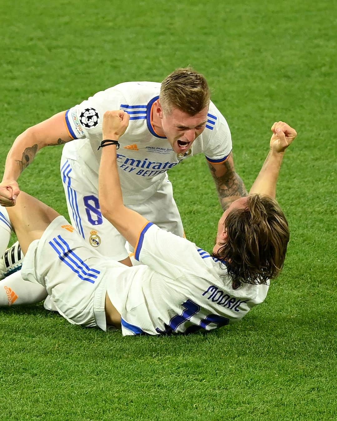 UEFAチャンピオンズリーグのインスタグラム：「😏 Duos, part 2 🫂  #UCL」