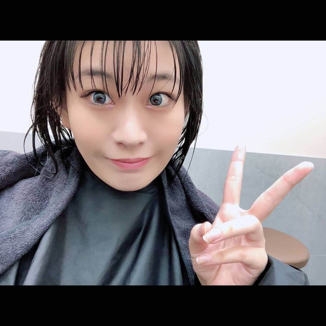 根岸可蓮さんのインスタグラム写真 - (根岸可蓮Instagram)「💇‍♀️ 髪の毛綺麗になりました✨ ありがとうございます🥹🩵 @bekkuhairsalon 様 ※ ※ ※ #根岸可蓮 #れんれん #Renstagram #アニメ好き  #bekku  #恵比寿  #followme #instagood #れんれんドキドキでーす」11月14日 19時47分 - negishikaren_official