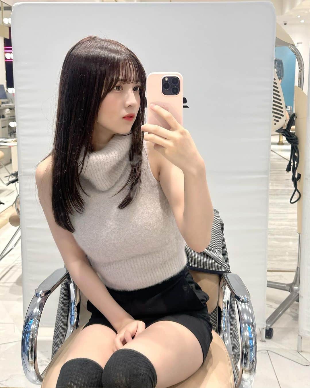 のインスタグラム：「髪染めた！」