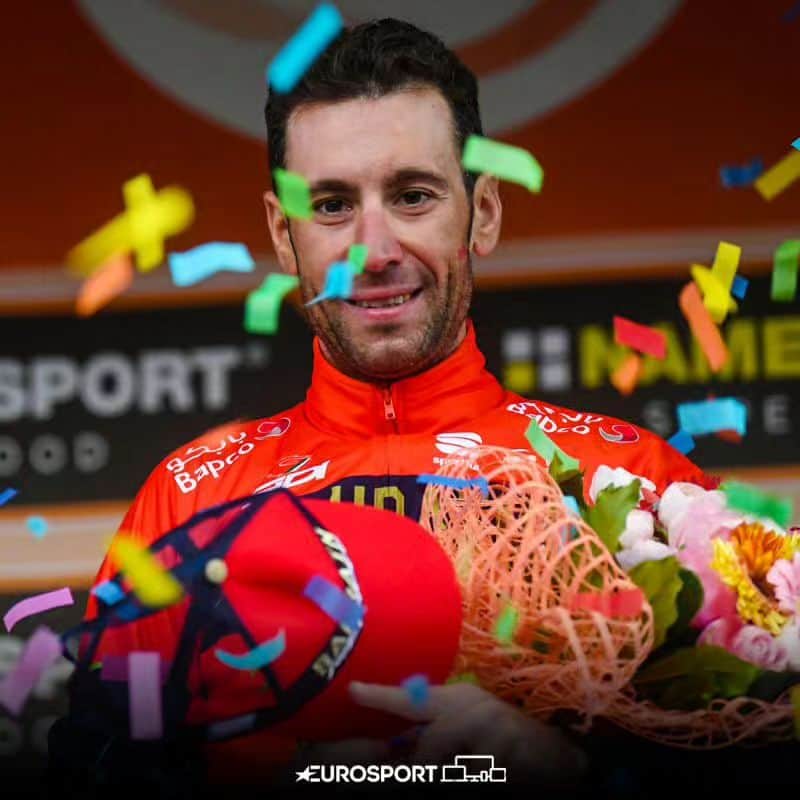 ヴィンチェンツォ・ニバリのインスタグラム：「Auguri allo Squalo dello stretto: sono 39 candeline oggi per il nostro Vincenzo Nibali 🥳🦈🎈  #EurosportCICLISMO #Nibali #14Novembre  #Ciclismo @vincenzonibali」