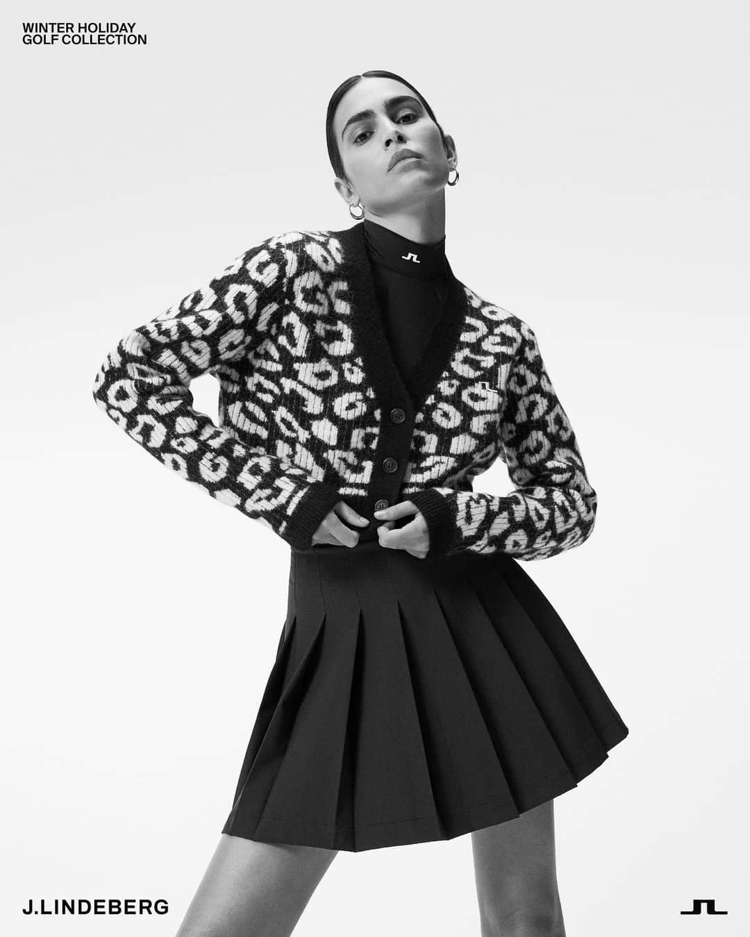 Jリンドバーグのインスタグラム：「Introducing the Winter Holiday golf collection. Using a palette of black and white, and bold leopard prints, the pieces are crafted from luxurious materials such as cashmere, leather, wool and alpaca.  Discover it in stores and at jlindeberg.com.」