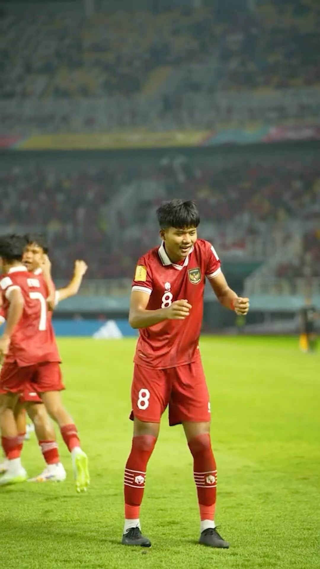エリック・トヒルのインスタグラム：「Salfok sama selebrasinya @arkhan8kaka waktu pertandingan Indonesia vs Panama kemarin. “Virus” Terminator ternyata bukan cuma di TikTok aja tapi sampai lapangan juga😄  Anyway, good job goalnya!」