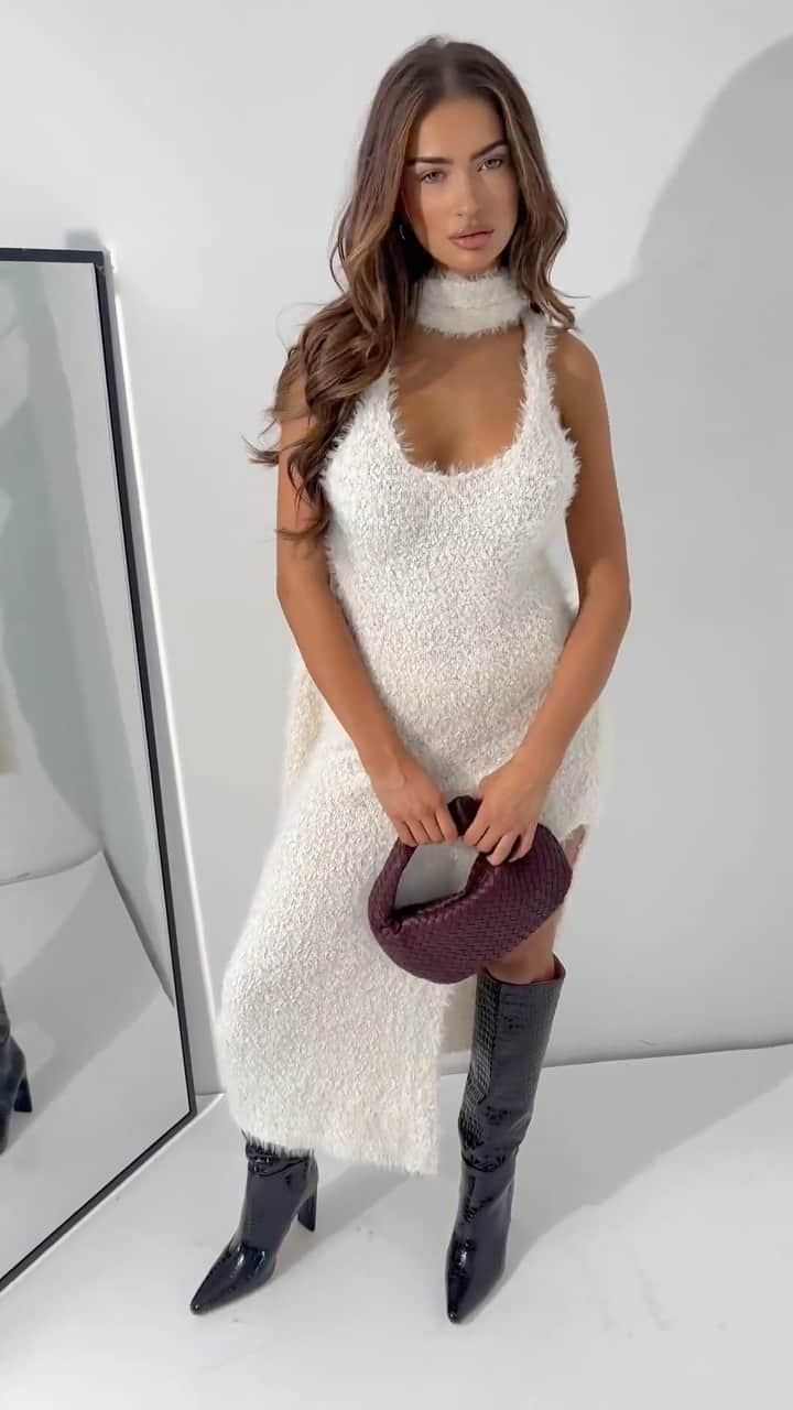 Public Desireのインスタグラム：「Channel your Serena energy ✨  Get 20% off this look with code GET20 🤍  🔎 Undone £44.99/$59.99 🔎 Boucle knitted maxi dress with skinny scarf in cream £35.00/$50.00」