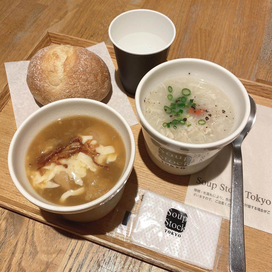 高山侑子さんのインスタグラム写真 - (高山侑子Instagram)「. 夜行バスからの、朝ごはんはSoup Stock 𖠚໊*° ほっと温まりました☺️  #soupstocktokyo」11月14日 11時45分 - takayamayuko_stardust