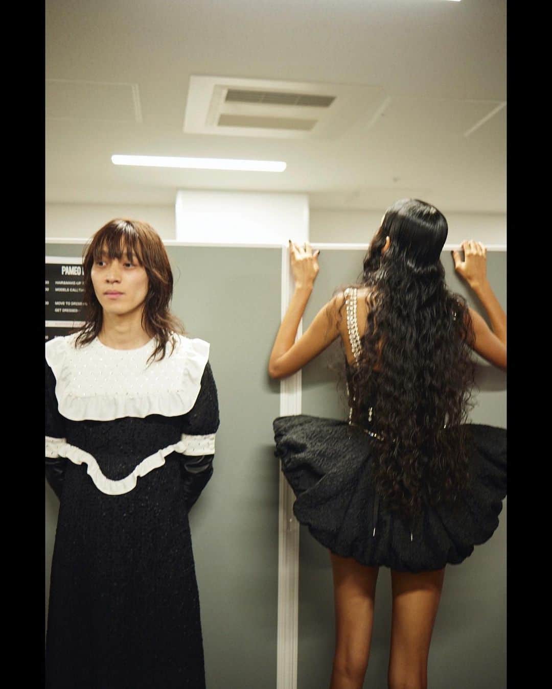 パメオ・ポーズのインスタグラム：「【PAMEO POSE 10th ANNIVERSARY RUNWAY - BACK STAGE -】  - MY WAY - PHOTOGRAPHY：  @toyotatoyou  MODEL : @ryo_ga.o @__dhyani ( @tokyo.rebels )  PAMEO POSE DIRECTOR&DESIGNER： @peli4649   Thursday,August 24,2023 At JAPAN NATIONAL STADIUM  #pameopose #pameopose10thanniv」