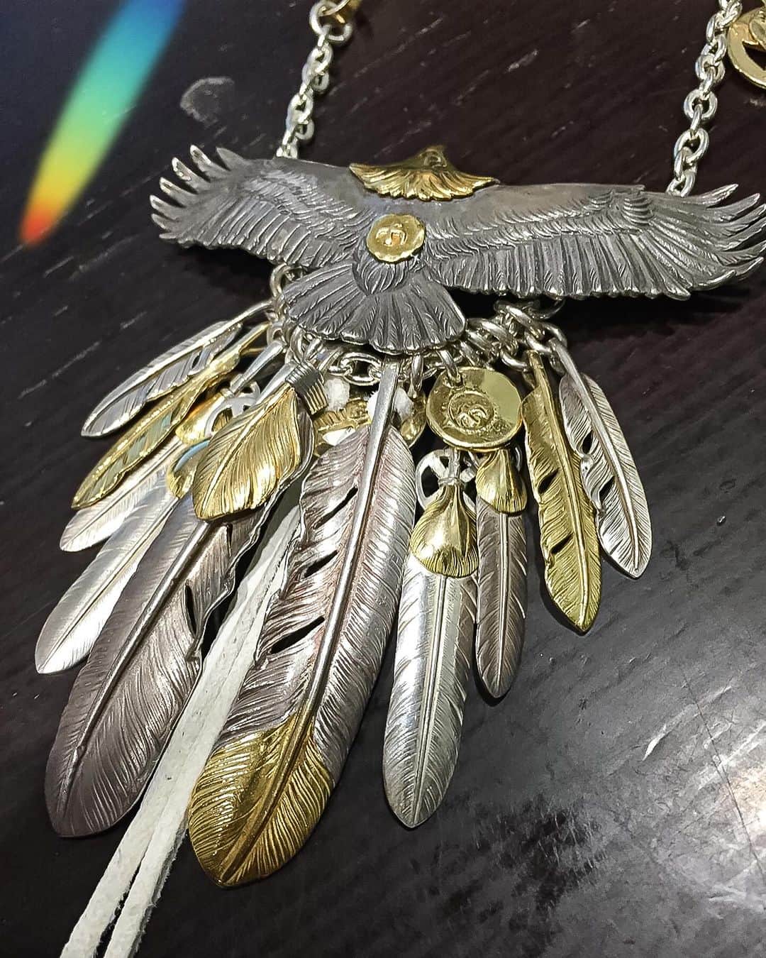 blackfox_toprebelのインスタグラム：「趣味の世界 🦅🌅 難易度高めなメディスンホイールの使い方です 💫👏🏻」