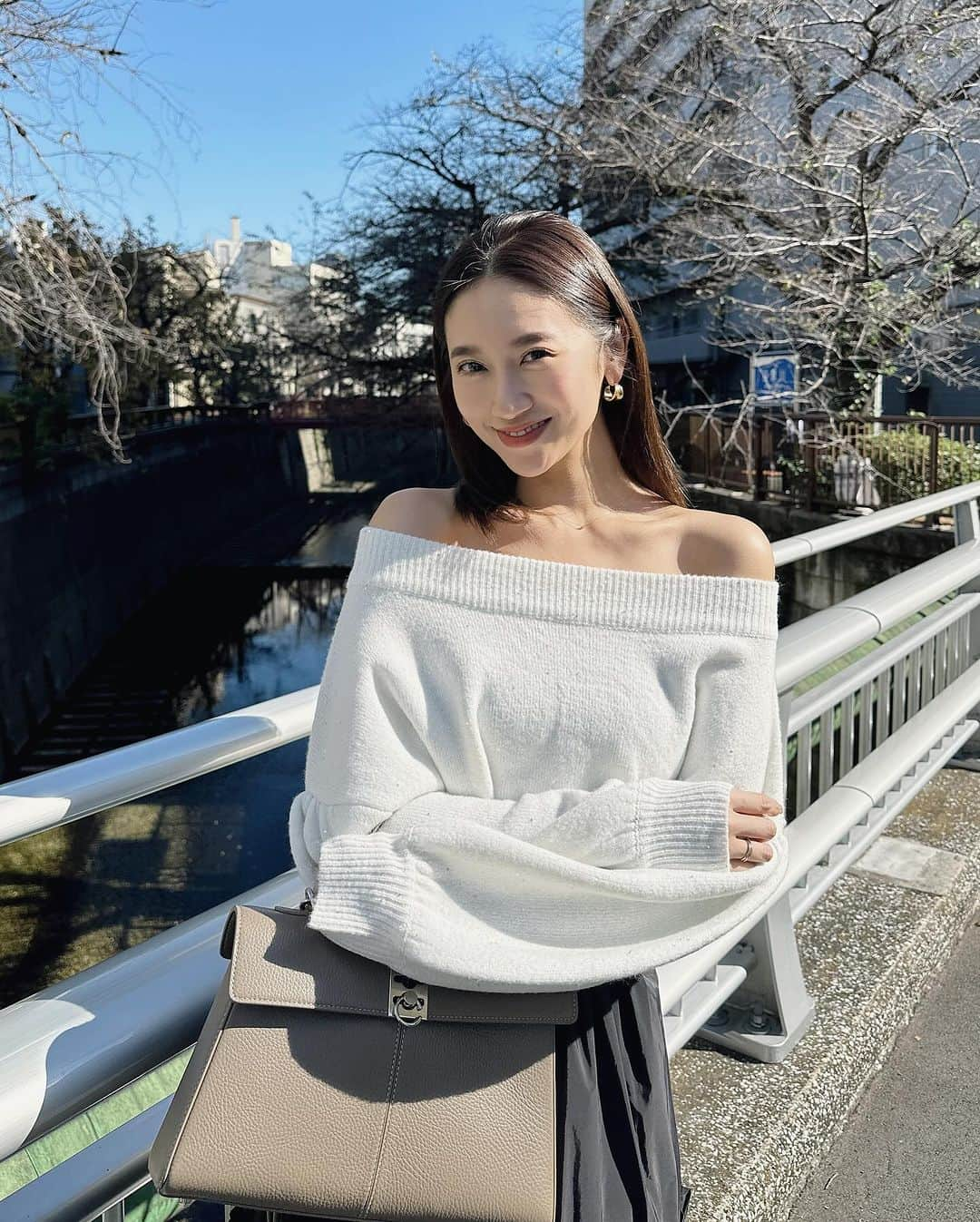 中村望美さんのインスタグラム写真 - (中村望美Instagram)「一週間コーデ🤍秋🍂→冬❄️ 急に寒くなって追いついてない🤣🤣 ㅤㅤㅤㅤㅤㅤㅤㅤㅤㅤㅤㅤㅤ ㅤㅤㅤㅤㅤㅤㅤㅤㅤㅤㅤ どのコーデが好きですか？🥺✨ ㅤㅤㅤㅤㅤㅤㅤㅤㅤㅤㅤㅤㅤ ㅤㅤㅤㅤㅤㅤㅤㅤㅤㅤㅤㅤㅤ コーデの詳細はプロフィールのURLから🫶 ㅤㅤㅤㅤㅤㅤㅤㅤㅤㅤㅤㅤㅤ ㅤㅤㅤㅤㅤㅤㅤㅤㅤㅤㅤㅤㅤ #rienda #riendastyle #laguagem  #きれいめコーデ #デートコーデ #お出かけコーデ #女子会コーデ #一週間コーデ #デニムコーデ #アウターコーデ #冬コーデ #秋コーデ #秋冬コーデ」11月14日 12時55分 - nozomi_n0316