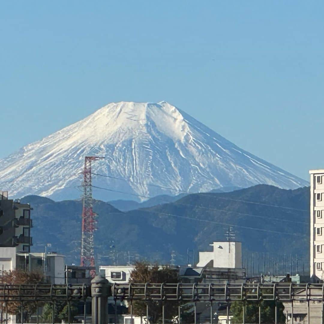 小森高博さんのインスタグラム写真 - (小森高博Instagram)「今朝は綺麗でした。富士さん。」11月14日 13時02分 - komo_tan