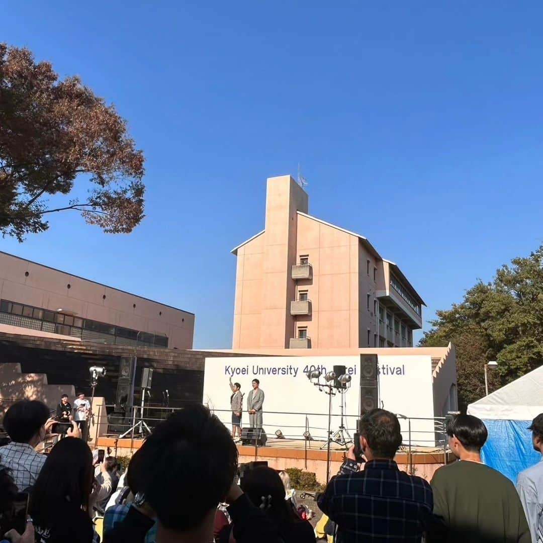 井口浩之さんのインスタグラム写真 - (井口浩之Instagram)「学園祭。  #ウエストランド #学園祭 #ありがとうございます」11月14日 13時12分 - westiguchi