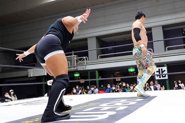 タダスケのインスタグラム：「決して敵に背を向けてはいけません👍👍  今日のスタナー  stunner  #noah_ghc #prowrestling #prowrestler #プロレス #stunner」