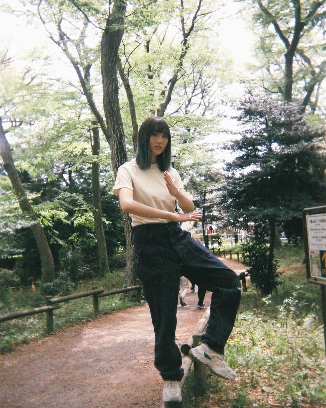 沙田瑞紀のインスタグラム：「いつかの写るんですをようやく現像🍐  photo by @_hamahiroyuki_」