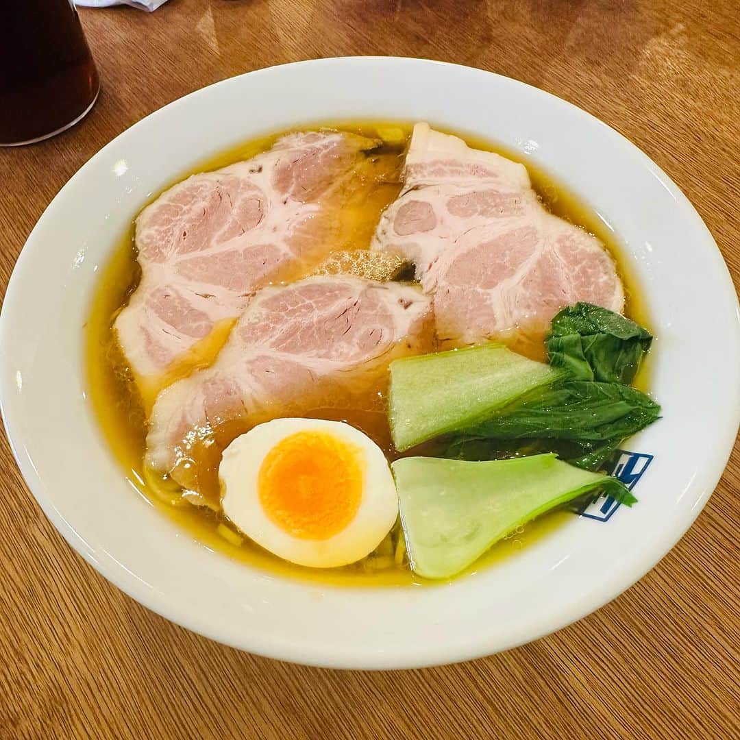 落合福嗣のインスタグラム：「おいしいいいいい！！！  #経堂めん助」