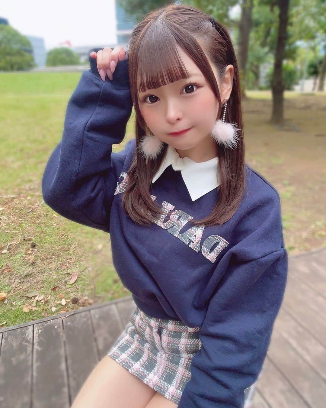 木更かのんのインスタグラム：「お外めっちゃ寒かった😖🍃 皆風邪ひかないようにねっ！」