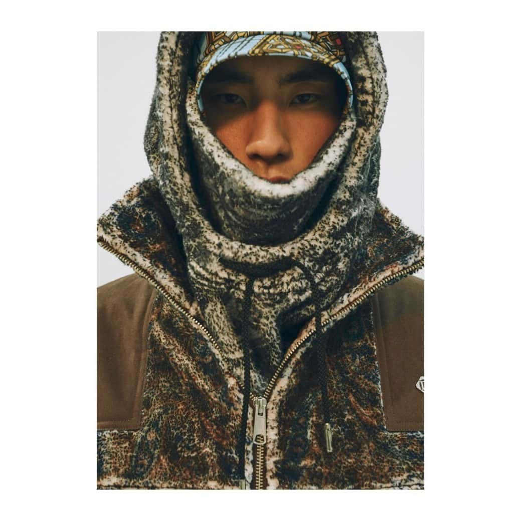 TEPPEIさんのインスタグラム写真 - (TEPPEIInstagram)「…  ⁡ children of the discordance 2023aw -INTERVENTIONS"  ⁡ COTD by Hideaki Shikama @hideakishikama  ⁡ Photography by @kodaiphoto  Styled by TEPPEI  Hair by @rr_takai_  Makeup by @naomi_t_dakuzaku  Model by @mikiya_nakano_  ⁡ @children_of_the_discordance  #childrenofthediscordance」11月14日 15時42分 - stylist_teppei