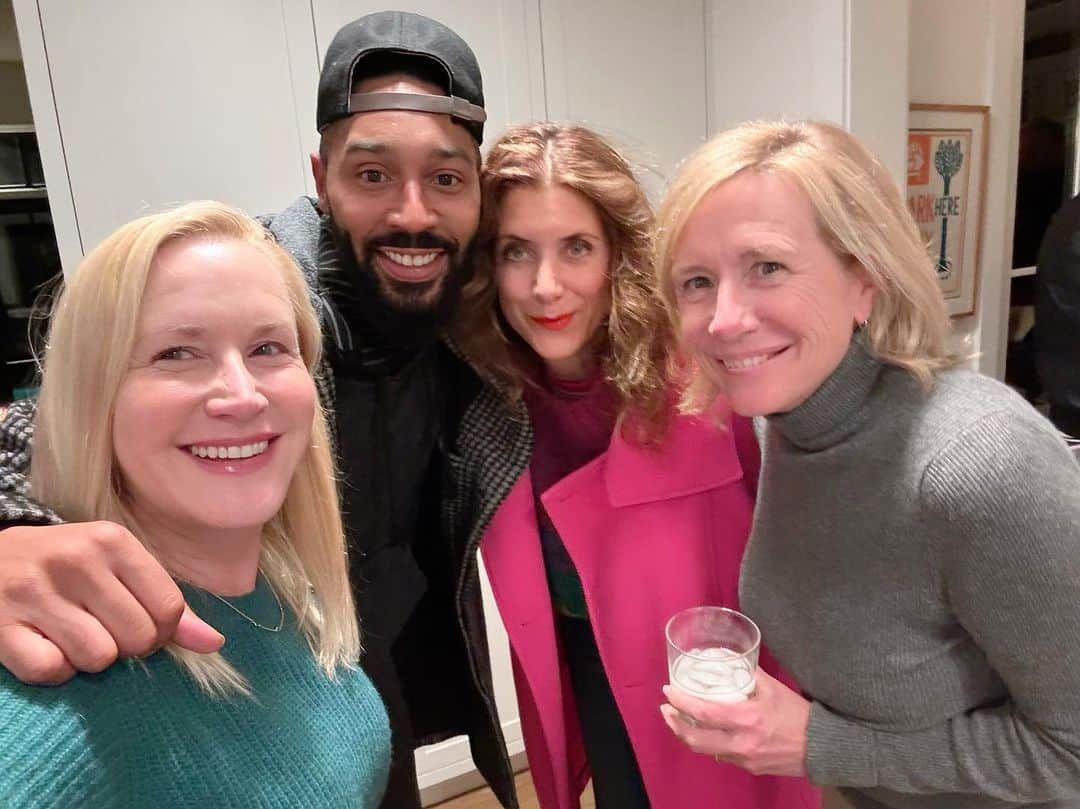 ケイト・ウォルシュさんのインスタグラム写真 - (ケイト・ウォルシュInstagram)「#badjudge reunion tour ‘23. @angelakinsey @tonebell @bthomer 🥰✨」11月14日 16時39分 - katewalsh