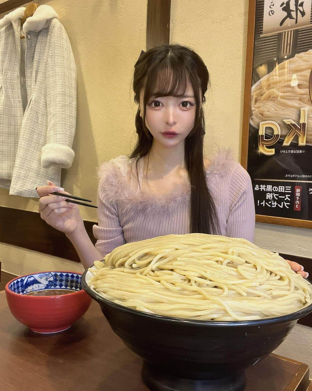 三年食太郎（松島萌子）さんのインスタグラム写真 - (三年食太郎（松島萌子）Instagram)「麺だけで5キロ🍜」11月14日 16時37分 - 3.syokutaro